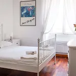 Interno 16 And Cosy Rom