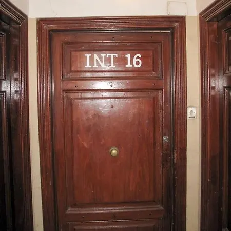 Interno 16 And Cosy * روما